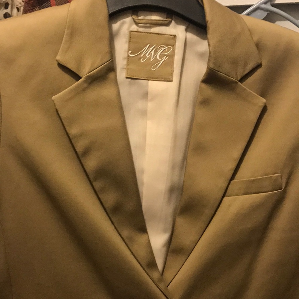 Suit jacket